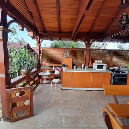 Kompleks wypoczynkowy Gardena Rustic - De Lemn Costinesti