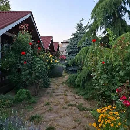 Cabane De Lemn Prázdninový areál 3*